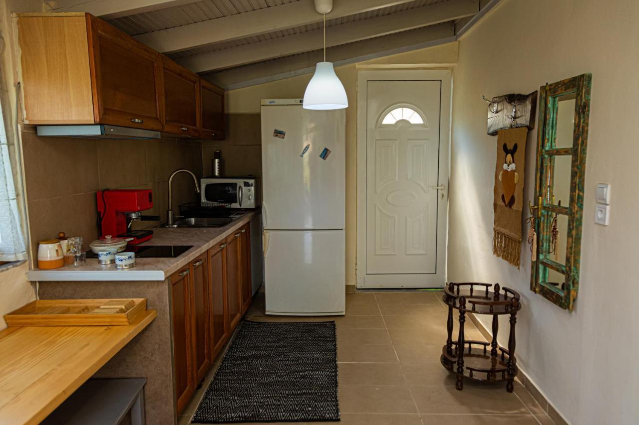 Alonia Apartment ฮีมาเรอ ภายนอก รูปภาพ