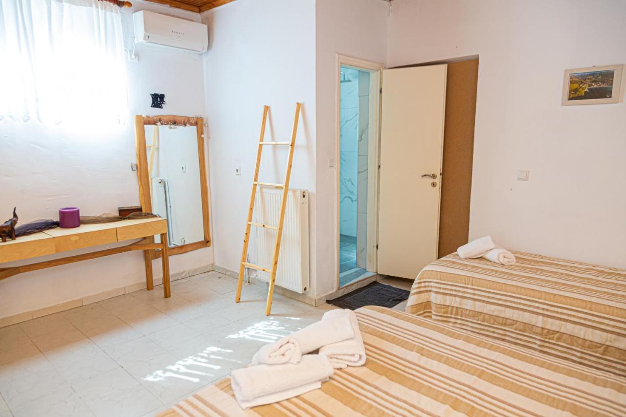Alonia Apartment ฮีมาเรอ ภายนอก รูปภาพ